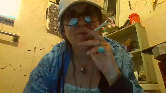 becky1111 online show from April 24, 2026, 12:46 am