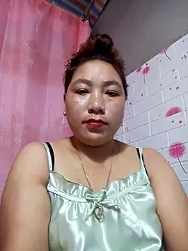 Snapshot of giang0055 chatting on February 26, 2026, 9:41 am giang0055 online show from February 26, 2026, 9:41 am