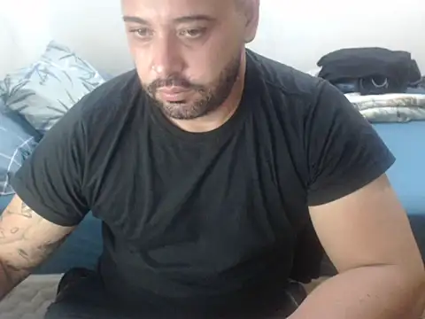 Snapshot of drlluis chatting on January 31, 2026, 10:52 pm drlluis online show from January 31, 2026, 10:52 pm