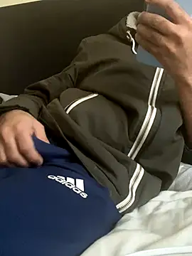 Snapshot of PAMI777 chatting on December 19, 2025, 3:19 pm PAMI777 online show from December 19, 2025, 3:19 pm