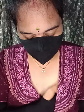 maduri   online show from July 10, 2026, 5:26 pm