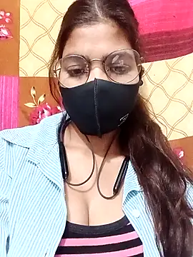 Miya mona online show from February 18, 2026, 4:47 pm