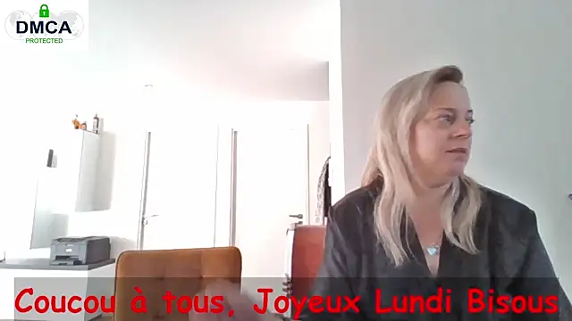 Miss-Chupagirly online show from March 30, 2026, 7:42 am