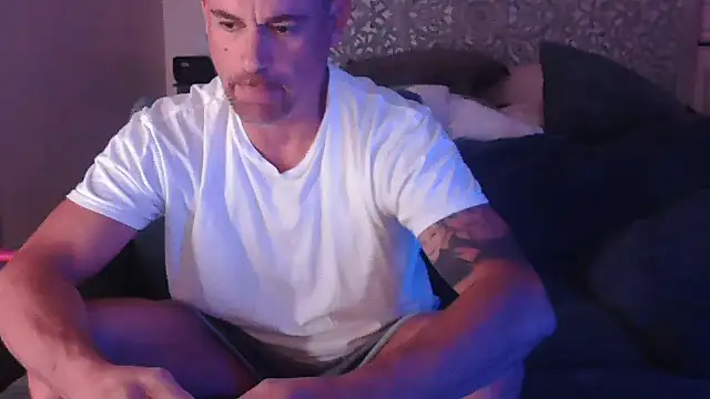 MISTERANDDEMI online show from April 12, 2026, 7:13 am