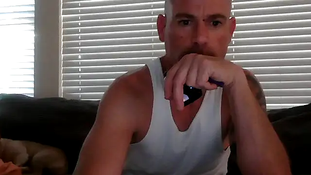 MISTERANDDEMI online show from May 25, 2026, 12:27 am