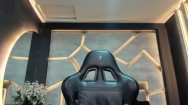 VenomDoll  online show from January 12, 2026, 7:08 pm