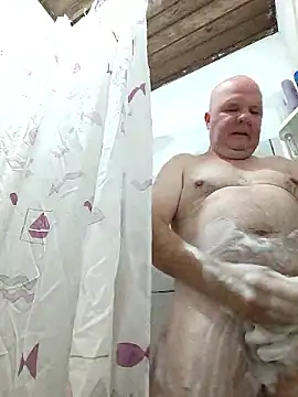 luis8558 online show from January 14, 2026, 10:10 am