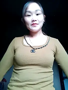 Snapshot of yula-bi chatting on December 22, 2025, 1:02 am yula-bi online show from December 22, 2025, 1:02 am