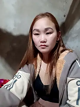 Snapshot of yula-bi chatting on January 13, 2026, 10:04 pm yula-bi online show from January 13, 2026, 10:04 pm