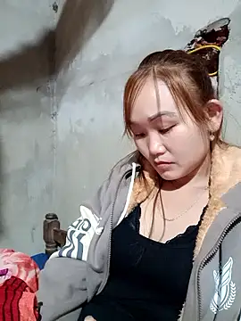 Snapshot of yula-bi chatting on January 14, 2026, 10:47 pm yula-bi online show from January 14, 2026, 10:47 pm