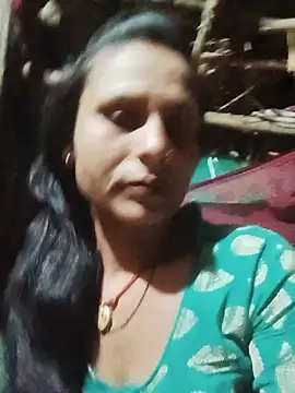 Snapshot of Cuty_priti chatting on May 23, 2026, 8:35 pm Cuty priti online show from May 23, 2026, 8:35 pm