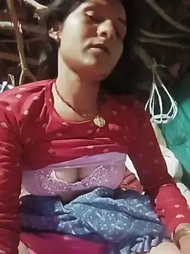 Snapshot of Cuty_priti chatting on May 26, 2026, 7:32 pm Cuty priti online show from May 26, 2026, 7:32 pm
