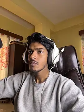 Snapshot of tooexpensive chatting on February 8, 2026, 4:38 am tooexpensive online show from February 8, 2026, 4:38 am