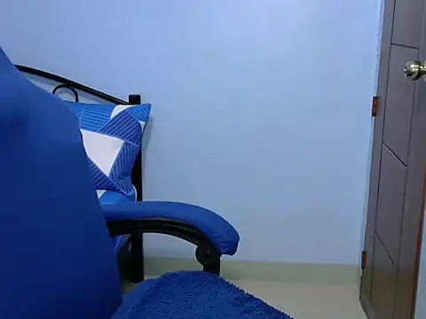 Snapshot of celine_margo chatting on February 20, 2025, 8:50 am celine margo online show from February 20, 2025, 8:50 am