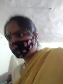 Snapshot of kaamuk_madhu chatting on February 5, 2026, 4:39 am kaamuk madhu online show from February 5, 2026, 4:39 am