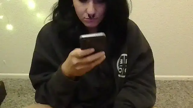 Snapshot of GabbyDaniella chatting on January 7, 2026, 12:57 am GabbyDaniella online show from January 7, 2026, 12:57 am