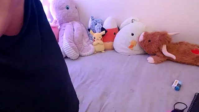 GabbyDaniella online show from March 11, 2026, 6:30 am