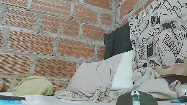 Snapshot of Alphamaster_92 chatting on January 6, 2026, 5:16 pm Alphamaster 92 online show from January 6, 2026, 5:16 pm