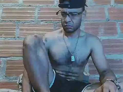 Snapshot of Alphamaster_92 chatting on January 11, 2026, 2:00 pm Alphamaster 92 online show from January 11, 2026, 2:00 pm