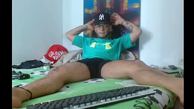 Alphamaster 92 online show from April 5, 2026, 6:05 pm