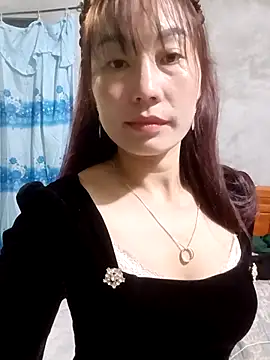 Snapshot of boiboi001 chatting on January 12, 2026, 11:04 am boiboi001 online show from January 12, 2026, 11:04 am