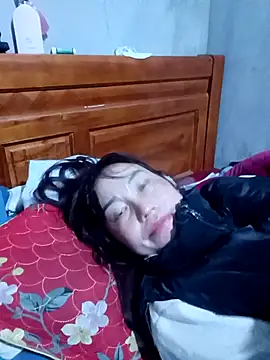 Snapshot of boiboi001 chatting on January 12, 2026, 11:10 pm boiboi001 online show from January 12, 2026, 11:10 pm