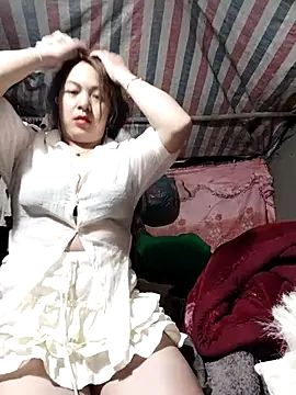 Snapshot of Lucky_cutee chatting on January 13, 2026, 10:20 am Lucky cutee online show from January 13, 2026, 10:20 am