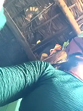 Snapshot of Madhu_cute chatting on February 6, 2026, 5:56 am Madhu cute online show from February 6, 2026, 5:56 am