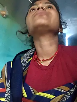 Snapshot of Madhu_cute chatting on February 23, 2026, 1:36 am Madhu cute online show from February 23, 2026, 1:36 am