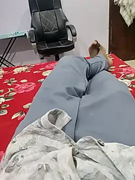 Snapshot of hydhunk26 chatting on February 19, 2026, 6:20 am hydhunk26 online show from February 19, 2026, 6:20 am