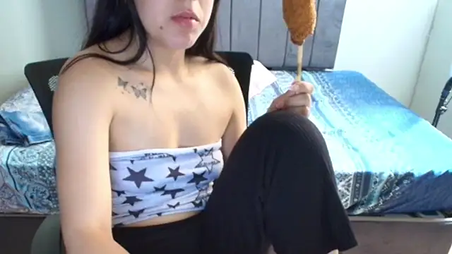 Snapshot of Sofii_unicorn chatting on February 27, 2026, 9:26 pm Sofii unicorn online show from February 27, 2026, 9:26 pm