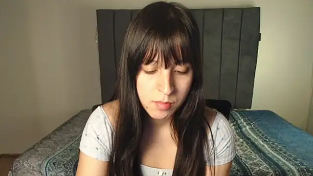 Snapshot of Sofii_unicorn chatting on March 1, 2026, 10:23 pm Sofii unicorn online show from March 1, 2026, 10:23 pm