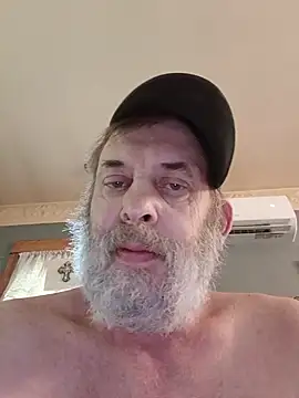 FragrantToe529 online show from May 21, 2026, 2:35 pm