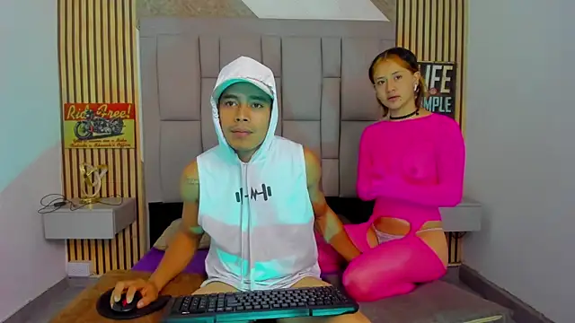 pleasureroomxx online show from January 15, 2026, 11:37 am