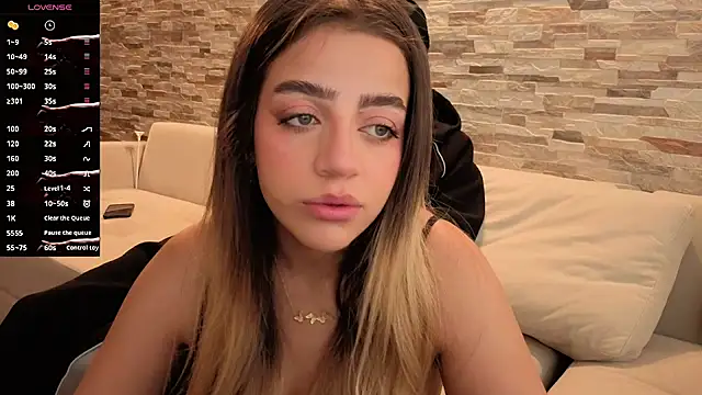 cute emmma online show from July 9, 2026, 11:47 am