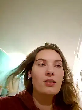 SweetCandyy69 online show from January 7, 2026, 9:28 pm