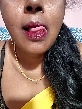 Snapshot of siri_tamiltelugu chatting on February 23, 2026, 7:22 pm siri tamiltelugu online show from February 23, 2026, 7:22 pm