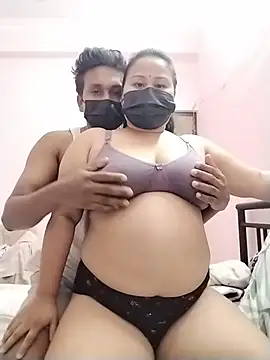 DesiSeductress online show from February 1, 2026, 12:20 am