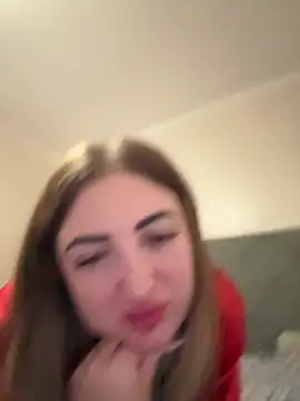 merabel1995 online show from February 4, 2026, 6:47 pm