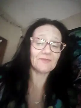 Snapshot of CrownedCuppa chatting on April 2, 2026, 2:20 am CrownedCuppa online show from April 2, 2026, 2:20 am