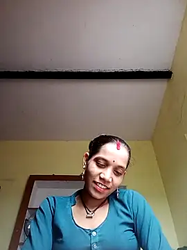 Karishma singh online show from February 3, 2026, 8:41 am