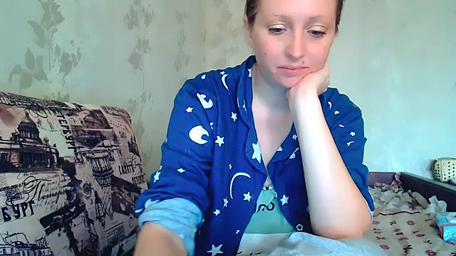 Snapshot of CrystallAngel chatting on February 3, 2026, 1:38 pm CrystallAngel online show from February 3, 2026, 1:38 pm