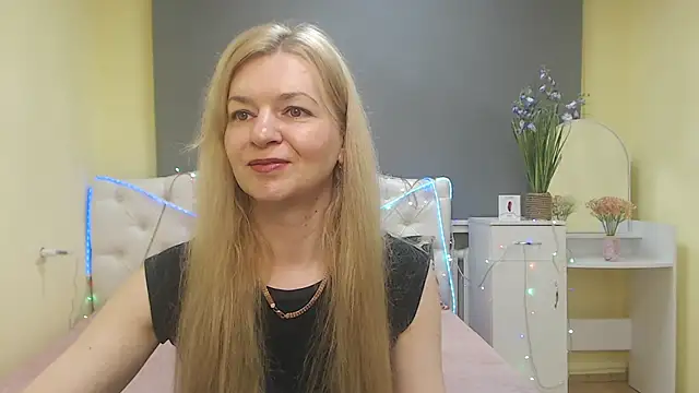 Snapshot of MelissaTyler chatting on May 16, 2026, 5:26 am MelissaTyler online show from May 16, 2026, 5:26 am