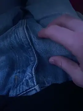 Snapshot of LittleGuy_2007 chatting on February 22, 2026, 9:46 pm LittleGuy 2007 online show from February 22, 2026, 9:46 pm