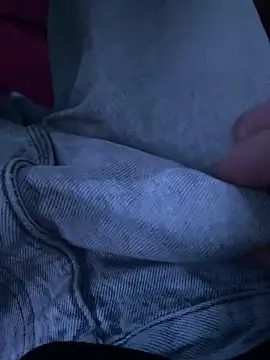 Snapshot of LittleGuy_2007 chatting on February 26, 2026, 10:42 pm LittleGuy 2007 online show from February 26, 2026, 10:42 pm