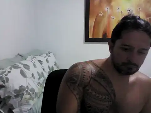 Snapshot of gonzzohunterr chatting on February 21, 2026, 1:28 am gonzzohunterr online show from February 21, 2026, 1:28 am