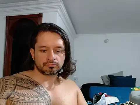 Snapshot of gonzzohunterr chatting on March 21, 2026, 8:19 am gonzzohunterr online show from March 21, 2026, 8:19 am