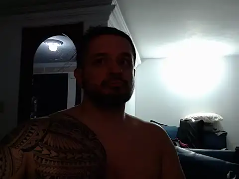 gonzzohunterr online show from May 21, 2026, 3:13 am