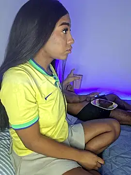  keylafisher  online show from January 13, 2026, 5:02 am