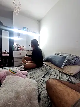  keylafisher  online show from February 8, 2026, 8:12 pm